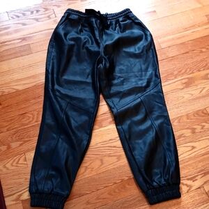 Shoulder Faux Leather Joggers ■ Size P